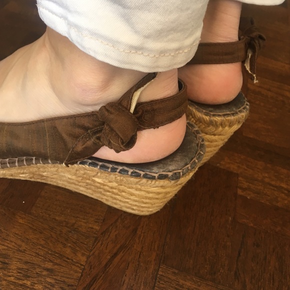 Eric Michael espadrilles wedge in brown silk - Picture 2 of 4